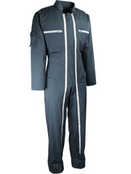 Work coveralls. Double zip. Polyester/cotton. 245 gsm.