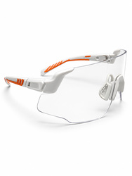 Occhiali protettivi con taglio sportivoed elegante con lente neutra