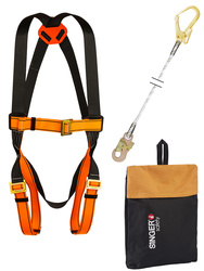 Restraint system set. Ready for use. Ina carriage bag.